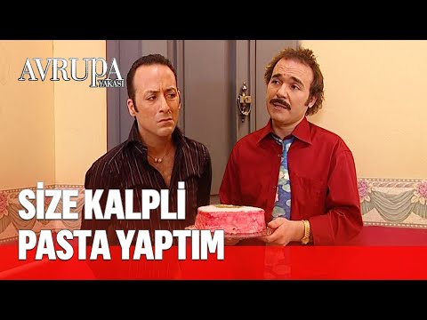 Sacit, Burhan'ı eşcinsel zannederse 😅  - Avrupa Yakası