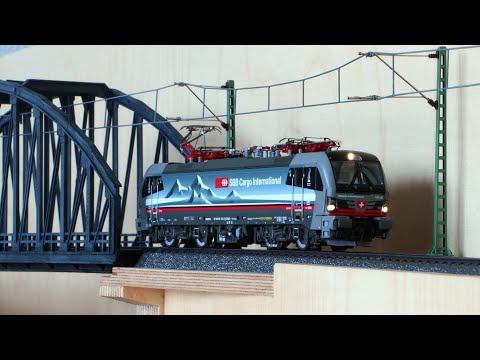Christian's Model Railway presents Roco 7520107 - SBB Cargo International 193 451 XLoad