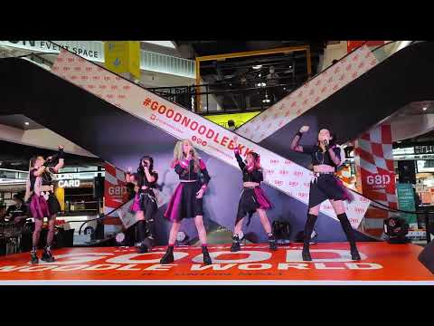 Deadcat : 1 รุม 10 @ Good Noodle World - Union Mall【4K 60FPS】