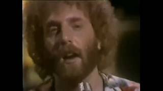Andrew Gold - How Can This Be Love (Official Music Video)