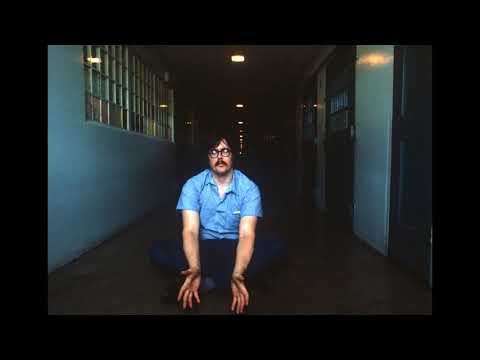 Ed Kemper reads 'Flowers in the attic' (Alisa Shavrina)