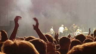 Kraftklub & Gurr - Song 2 from Blur