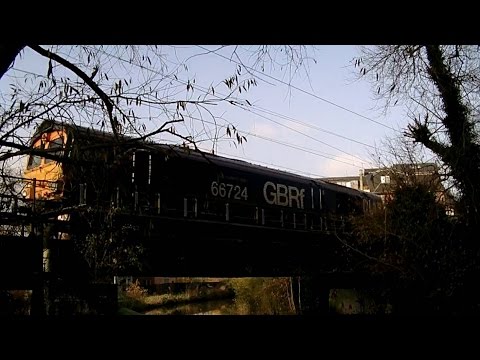 66724/66173 3S81 07:20 Broxbourne RHTT circular @ Bishops Stortford 20/11/14