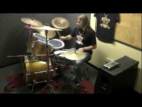 Lezione di batteria n° 35 by Luca Pagliari drum lesson 2011