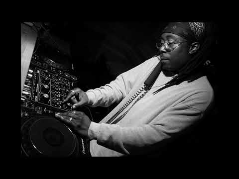 Jovonn @ Studio 80 (Amsterdam, March 2014)