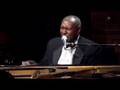 Freddy Cole performs 