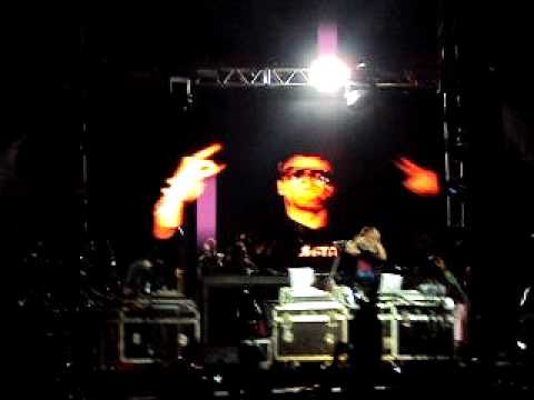 1200 One Nation Festival - Intro MEGABAND - 01 05 2010