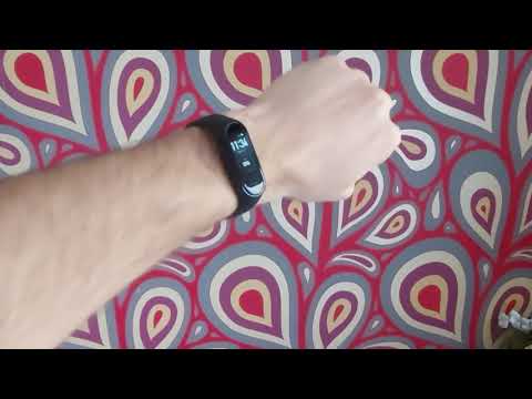 Активація дисплею на фітнес браслеті Xiaomi Mi Smart Band 4
