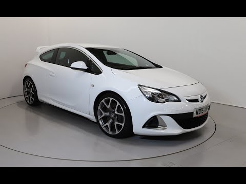 Closer Look - 2015(15) Vauxhall Astra GTC