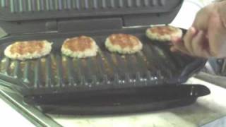 preview picture of video 'The George Foreman 'Grand Champ' grill'