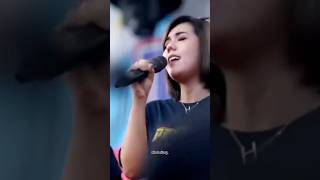 Download lagu Devi Aldiva.'Buta karena Cinta';. mp3