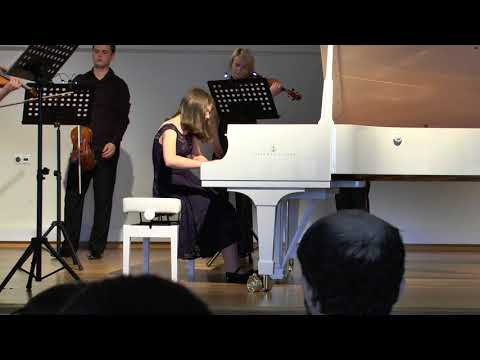 Лия Копылова - Бетховен Концерт №1 (1 часть) в Градский холле