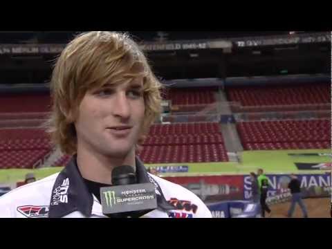 Supercross LIVE! 2012 - Behind the Scenes with Shane Sewell in St. Louis