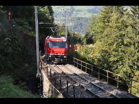 A summer day on the Albula line