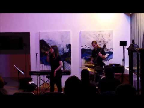 The Common Blue - live