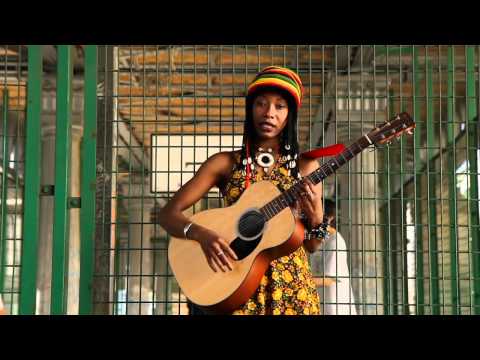 Fatoumata Diawara - Bissa