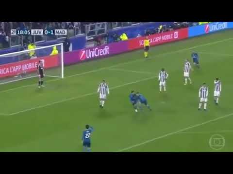 Qual Gol de Bicicleta Foi Mais Top - Cristiano Ronaldo vs Arrascaeta? Comentem!