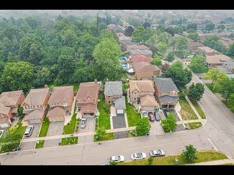 5 Pinellas Drive, Brampton Home - Real Estate Properties