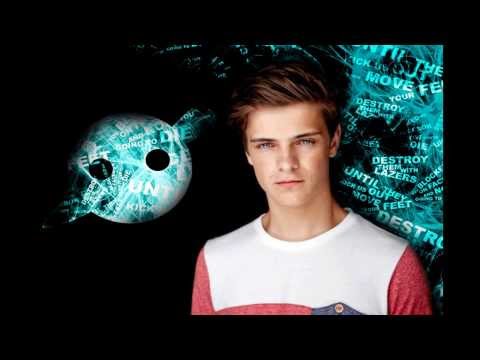 Martin Garrix vs. Knife Party (Mashup PREVIEW)