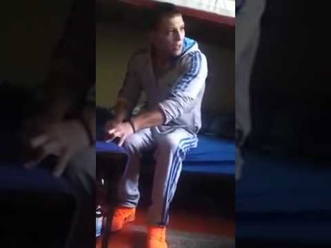 "Eu o dau in smardoiala voi o da-ti in sifoneala"