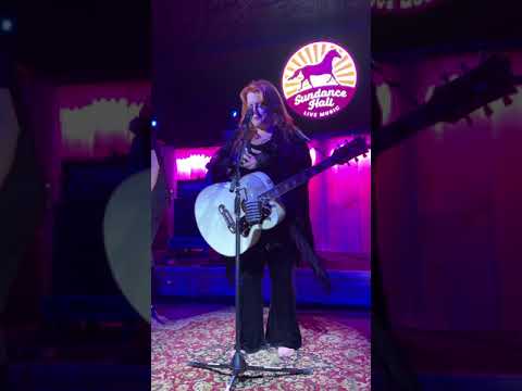 Wynonna Judd. Travis Tritt