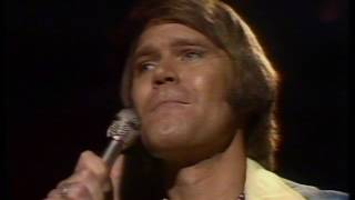 Glen Campbell - Glen Campbell Live in London (1975) - Where&#39;s the Playground Susie
