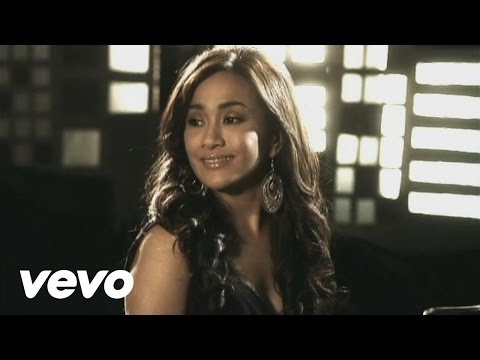 Joanna Ampil - I'm Caught Between Goodbye And I Love You