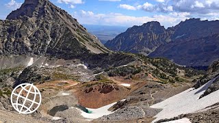 Hiking in the Grand Teton National Park: Paintbrush Canyon - Cascade Canyon Loop, Wyoming, USA in 4K