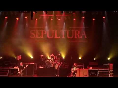 Sepultura - Roots Bloody Roots (trecho) 12-07-19