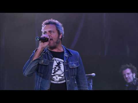 El Drogas - Oveja negra con Tarque (Directo Un día nada más)