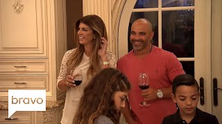 RHONJ: Melissa Gorga's OCD Is Showing (Season 8, Episode 15) | Bravo