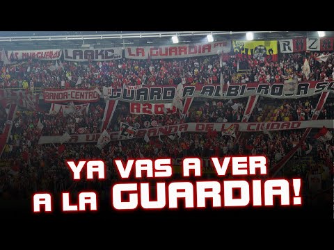 "Ya vas a ver a la guardia" Barra: La Guardia Albi Roja Sur &bull; Club: Independiente Santa Fe