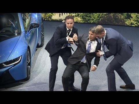 BMW CEO Collapses on Stage