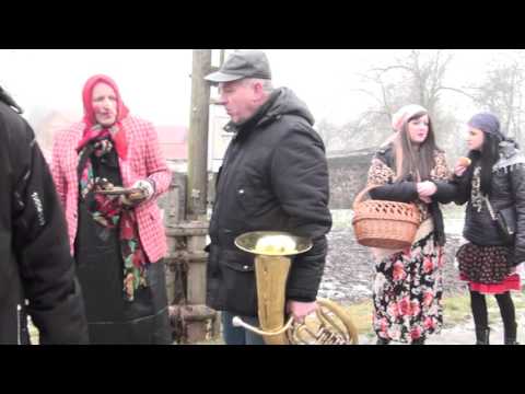 Fašiangový pochod masiek cez dedinu. Kolárovice 30.1.2016