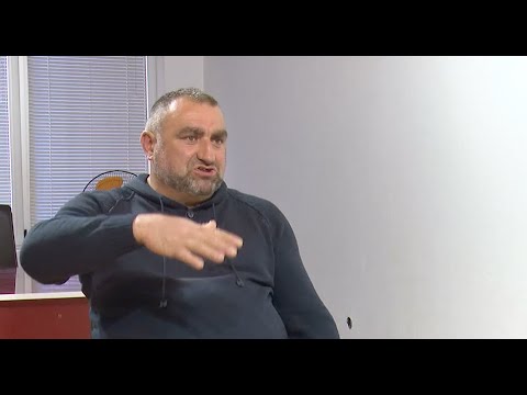 Ovdje je bila LUDNICA. Snijeg, VATRA NALOŽENA. Djeca i žene sva od DIMA garava...MUHIZIN OMEROVIĆ 1.