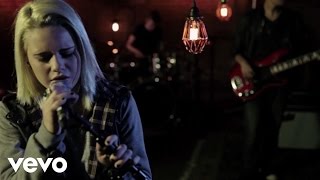 Bea Miller - Young Blood (Live from Serenity Studios)