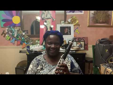 Doreen tests the student model Genesis, by Royal Global Clarinets