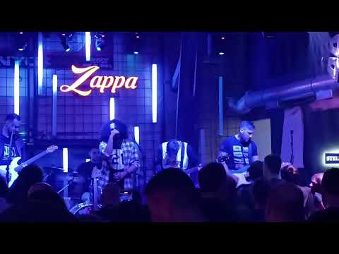 Pearl Jam - live - Jeremy - by Epidemik band