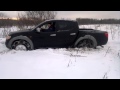 Mitsubishi L200 в снегу 