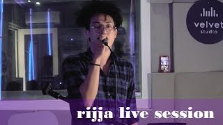 Download lagu Ngintip Rijja Latihan (Butiran Debu - Live Band Session) mp3 Download lagu Ngintip Rijja Latihan (Butiran Debu - Live Band Session) mp3