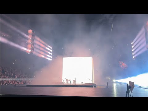 Billie Eilish - Intro (Hit Me Hard and Soft Tour)