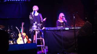 Julia Fordham (with Vonda Shepard) - Baby, Don&#39;t Break My Heart Slow
