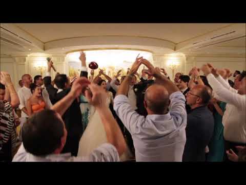 [STEP 1] Ingresso sposi in sala - Accoglienza Invitati