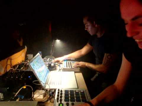 DUALISM°° LIVE @ PINCODE / MARCH 2009
