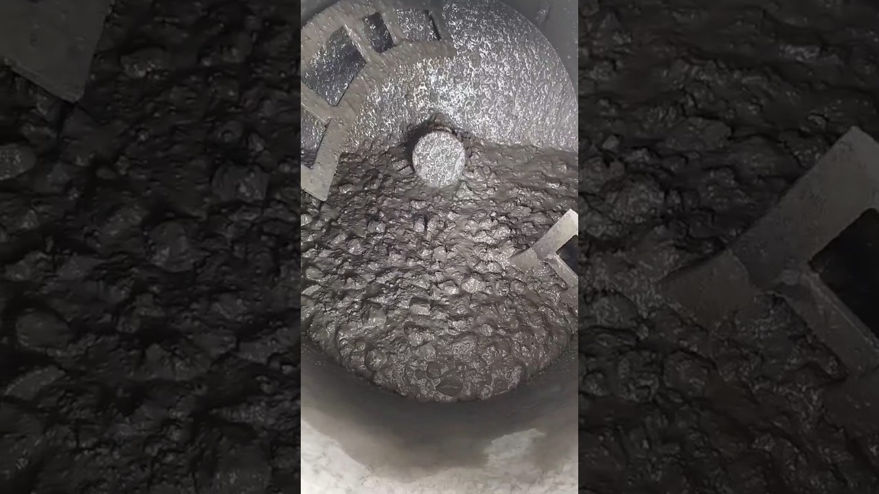 M30 Concrete Trial Mix #concrete #cohesive #satisfying #admixture #mixdesign #youtubeshorts #shorts