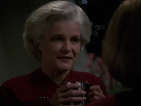 Admiral Janeway Beams Aboard USS Voyager (2378)
