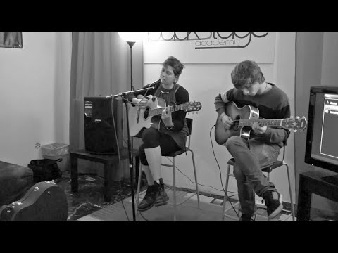 Serena Matù - Tempo [Live acoustic]