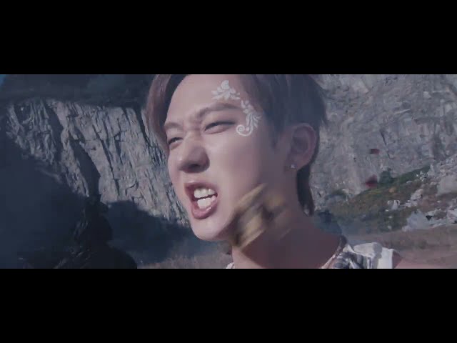 Divine von Stray Kids ((jetzt ansehen))