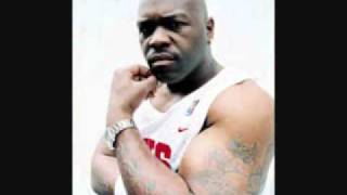 Freddie Foxxx - Turn Up The Mics (Feat. Nas) (2006)