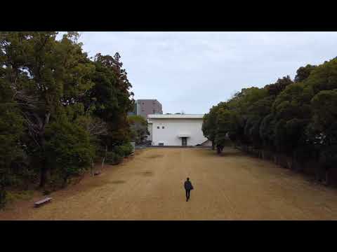 人文社会学科 【愛大DRONE#3】歩く男　DJI Mini 2